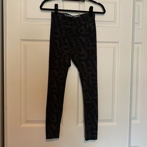 Woman’s Nike snake skin leggings